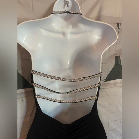 🖤Morgan & Co Drape Front Gown Women’s/Juniors Size 0🖤 - Picture 8 of 12